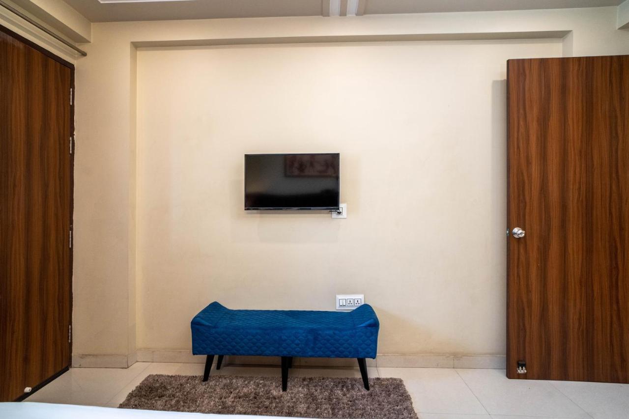 The Lodgers 2 Bhk Serviced Apartment Infront Of Artemis Hospital Gurgaon Eksteriør bilde