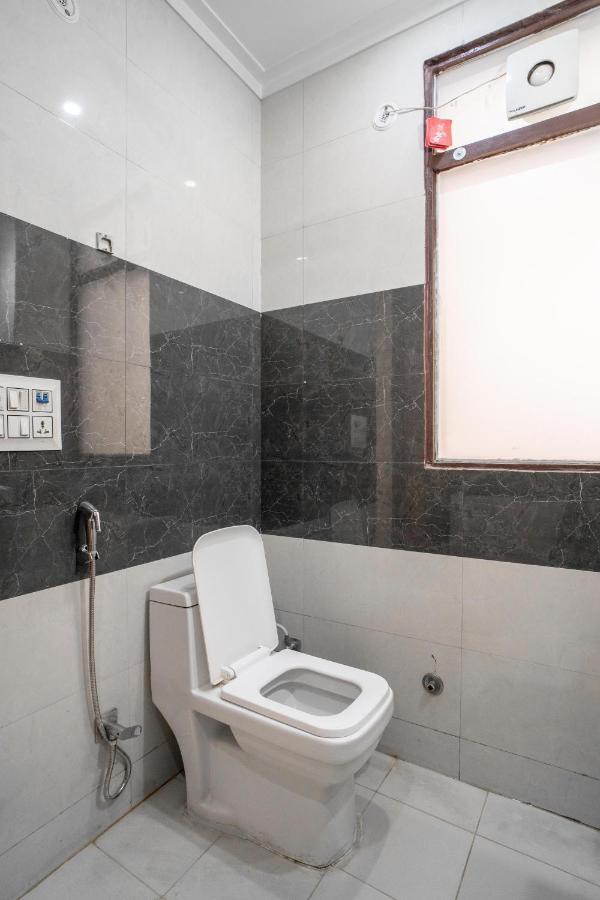 The Lodgers 2 Bhk Serviced Apartment Infront Of Artemis Hospital Gurgaon Eksteriør bilde