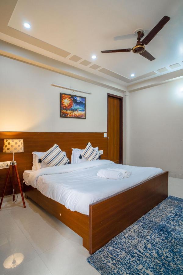 The Lodgers 2 Bhk Serviced Apartment Infront Of Artemis Hospital Gurgaon Eksteriør bilde