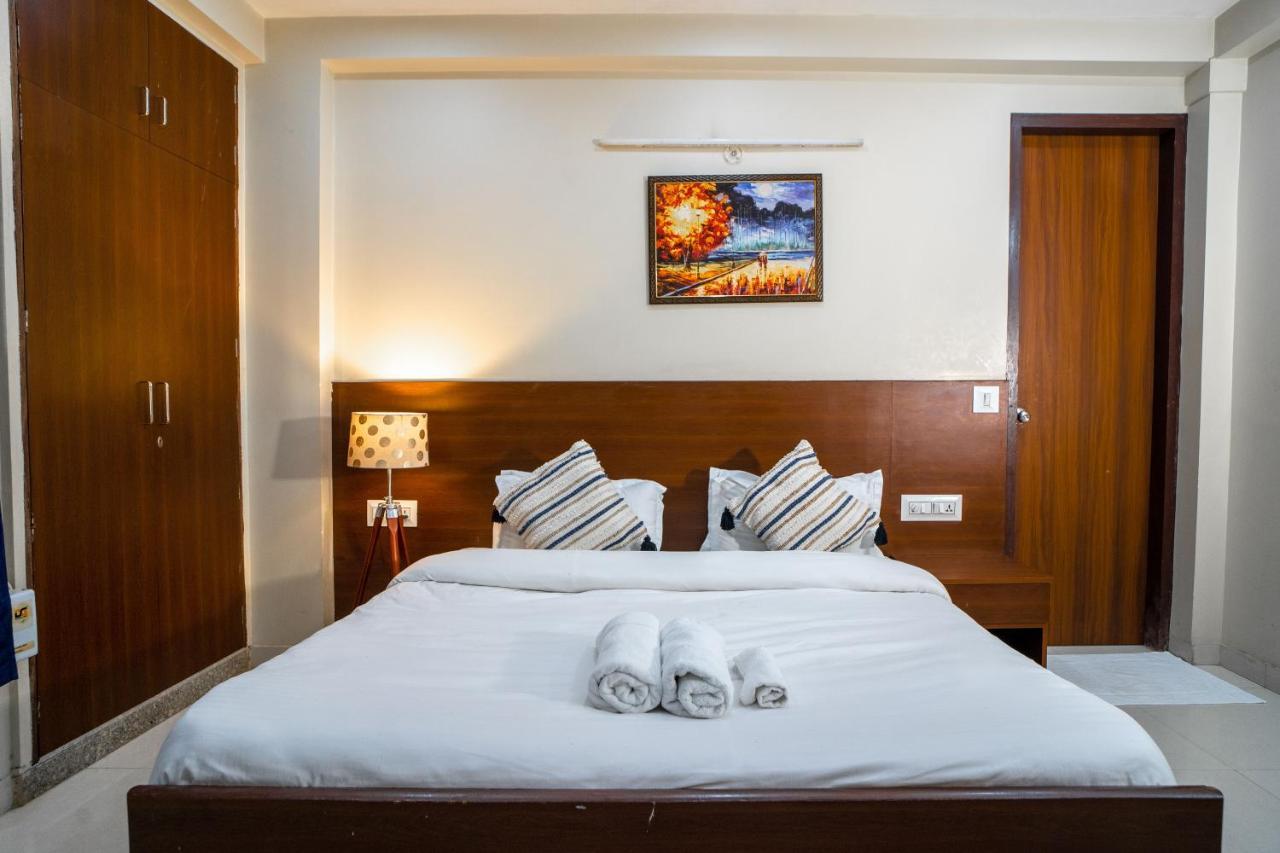 The Lodgers 2 Bhk Serviced Apartment Infront Of Artemis Hospital Gurgaon Eksteriør bilde